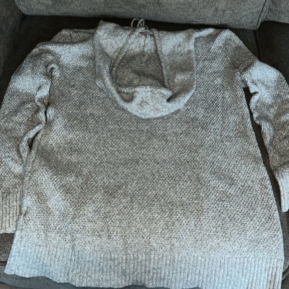 American Eagle sweater- EUC!! $18 - Picture 6 of 8